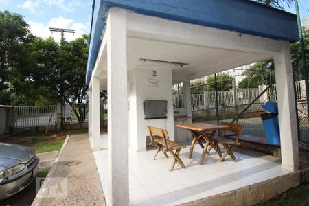 Área comum - Churrasqueira de apartamento para alugar com 2 quartos, 40m² em Rubem Berta, Porto Alegre