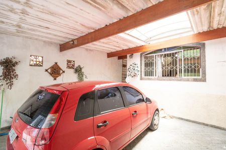 Casa à venda com 130m², 3 quartos e 2 vagas Casa à venda com 130m², 3 quartos e 2 vagasGaragem