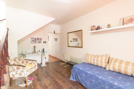 Sala de casa à venda com 3 quartos, 130m² em Vila Tiradentes, São Paulo