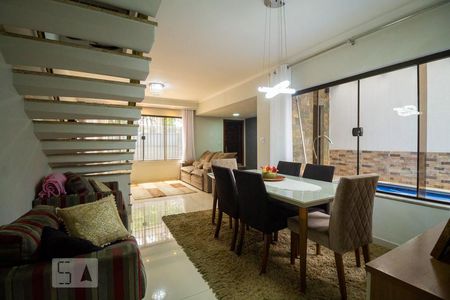 Sala de casa à venda com 3 quartos, 280m² em Vila Moinho Velho, São Paulo