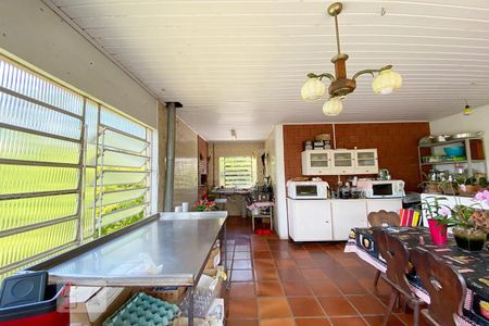 Casa à venda com 180m², 3 quartos e 1 vagaCozinha