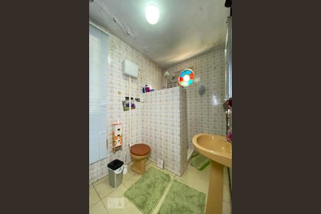 Casa à venda com 180m², 3 quartos e 1 vagaBanhei 2