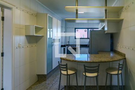 Apartamento para alugar com 144m², 3 quartos e 3 vagasCozinha