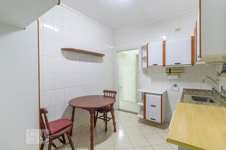 Apartamento à venda com 61m², 1 quarto e sem vaga Apartamento à venda com 61m², 1 quarto e sem vagaCozinha