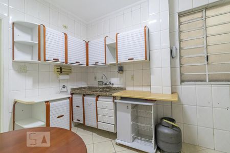 Apartamento à venda com 61m², 1 quarto e sem vaga Apartamento à venda com 61m², 1 quarto e sem vagaCozinha