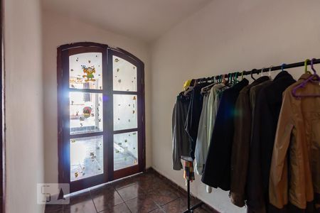 Casa para alugar com 260m², 3 quartos e 2 vagasCloset
