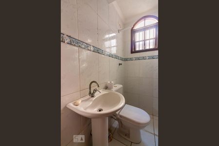 Casa para alugar com 260m², 3 quartos e 2 vagasLavabo