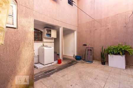 Casa para alugar com 260m², 3 quartos e 2 vagasQuintal