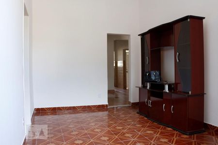 Sala de casa para alugar com 3 quartos, 160m² em Todos Os Santos, Rio de Janeiro