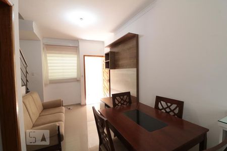 Sala de casa para alugar com 2 quartos, 79m² em Penha de França, São Paulo