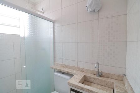 Casa à venda com 79m², 2 quartos e 1 vagaBanheiro da Suite 2