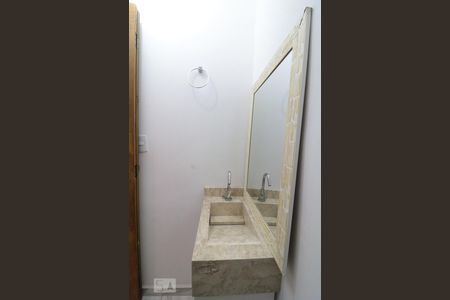 Lavabo de casa para alugar com 2 quartos, 79m² em Penha de França, São Paulo