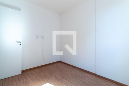 Quarto 1 de apartamento para alugar com 2 quartos, 55m² em Jardim Flor da Montanha, Guarulhos