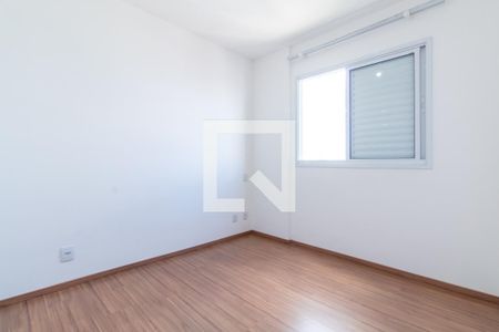 Quarto 2 de apartamento para alugar com 2 quartos, 55m² em Jardim Flor da Montanha, Guarulhos