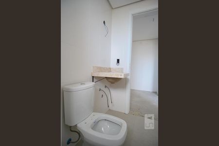 Apartamento à venda com 67m², 2 quartos e 1 vagaBanheiro da Suíte