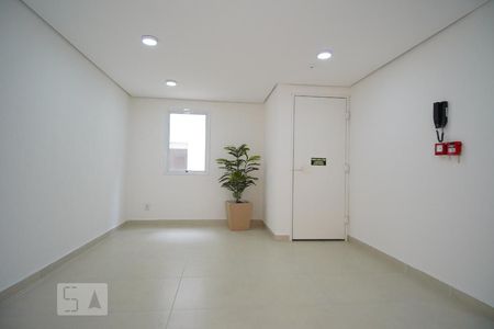 Apartamento à venda com 67m², 2 quartos e 1 vagaHall de Entrada