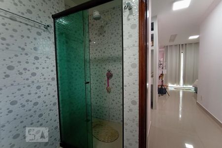 Casa de condomínio à venda com 240m², 3 quartos e sem vagaBanheiro da Suíte 1