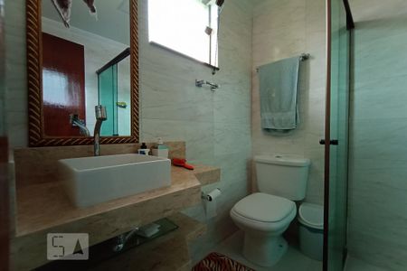 Casa de condomínio à venda com 240m², 3 quartos e sem vagaBanheiro da Suíte 3