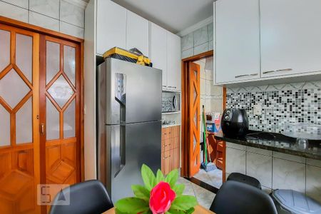 Apartamento à venda com 65m², 2 quartos e 1 vagaCozinha