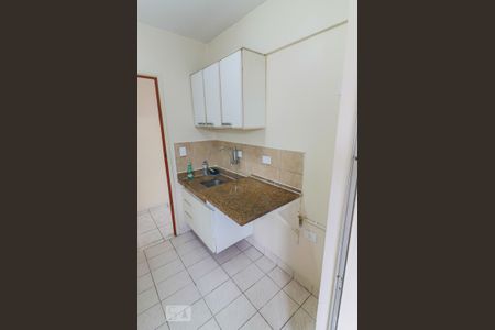 Cozinha de apartamento para alugar com 3 quartos, 67m² em Vila Butantã, São Paulo