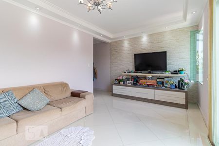 Sala de casa à venda com 3 quartos, 220m² em Vila Anhangüera, São Paulo