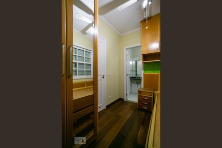 Casa à venda com 300m², 3 quartos e 6 vagas Casa à venda com 300m², 3 quartos e 6 vagasSuíte 3