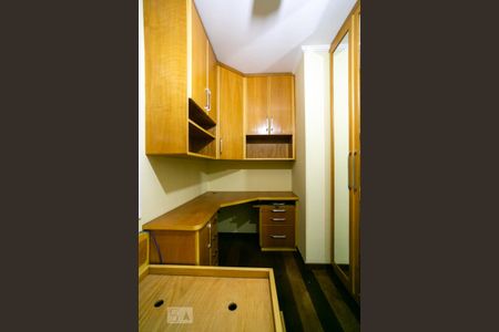 Casa à venda com 300m², 3 quartos e 6 vagas Casa à venda com 300m², 3 quartos e 6 vagasSuíte 3