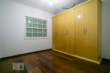 Casa à venda com 300m², 3 quartos e 6 vagas Casa à venda com 300m², 3 quartos e 6 vagasSuíte 2