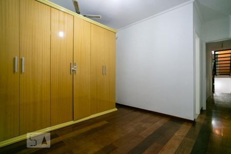 Casa à venda com 300m², 3 quartos e 6 vagas Casa à venda com 300m², 3 quartos e 6 vagasSuíte 2