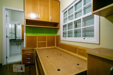 Casa à venda com 300m², 3 quartos e 6 vagas Casa à venda com 300m², 3 quartos e 6 vagasSuíte 3