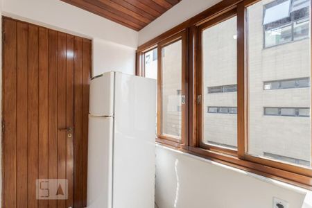 Apartamento à venda com 245m², 3 quartos e 2 vagas Apartamento à venda com 245m², 3 quartos e 2 vagasCopa