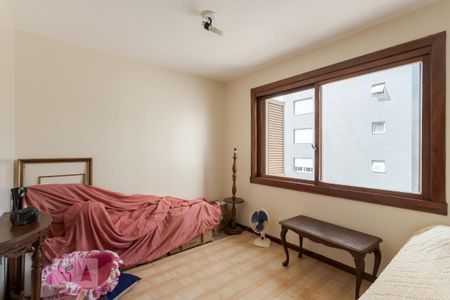 Quarto 1 de apartamento à venda com 3 quartos, 245m² em Petrópolis, Porto Alegre