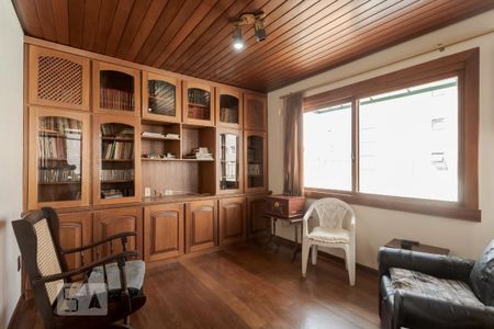 Apartamento à venda com 245m², 3 quartos e 2 vagas Apartamento à venda com 245m², 3 quartos e 2 vagasQuarto 3