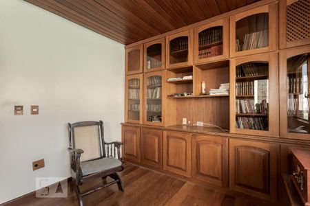 Apartamento à venda com 245m², 3 quartos e 2 vagas Apartamento à venda com 245m², 3 quartos e 2 vagasQuarto 3