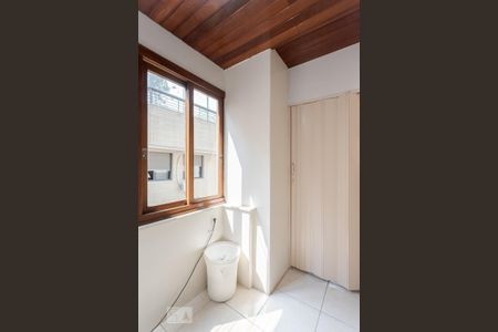 Apartamento à venda com 245m², 3 quartos e 2 vagas Apartamento à venda com 245m², 3 quartos e 2 vagasCopa