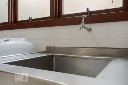 Apartamento à venda com 245m², 3 quartos e 2 vagas Apartamento à venda com 245m², 3 quartos e 2 vagasÁrea de Serviço