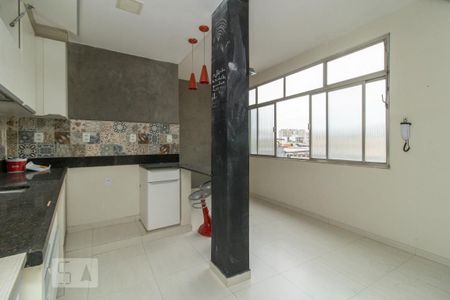 Cozinha de apartamento à venda com 3 quartos, 270m² em Irajá, Rio de Janeiro