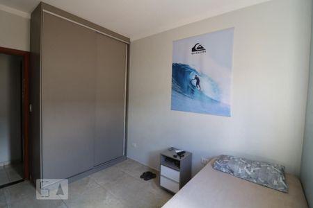 Casa de condomínio à venda com 107m², 2 quartos e 4 vagasQuarto 2