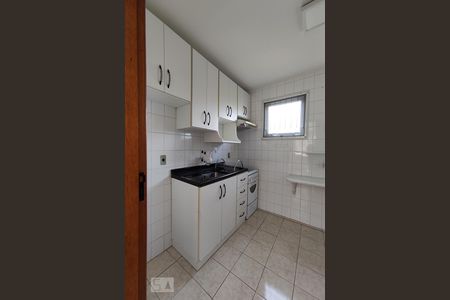 Apartamento para alugar com 60m², 2 quartos e 1 vaga Apartamento para alugar com 60m², 2 quartos e 1 vagaCozinha e Área de Serviço
