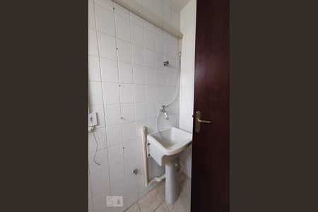 Apartamento para alugar com 60m², 2 quartos e 1 vaga Apartamento para alugar com 60m², 2 quartos e 1 vagaCozinha e Área de Serviço