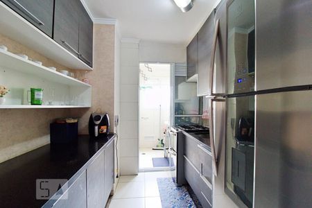 Apartamento à venda com 80m², 2 quartos e 2 vagasCozinha