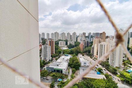 Apartamento à venda com 80m², 2 quartos e 2 vagasVista da Suíte 