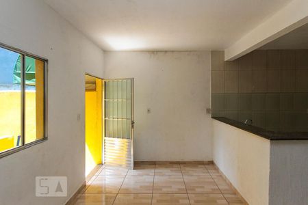 Sala de casa para alugar com 2 quartos, 48m² em Vila Nova Utinga, São Paulo