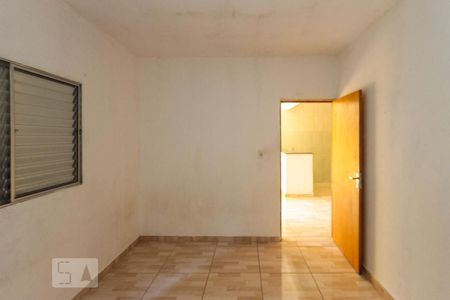 Quarto de casa para alugar com 2 quartos, 48m² em Vila Nova Utinga, São Paulo