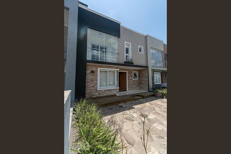 Casa de condomínio à venda com 146m², 3 quartos e 2 vagasFachada