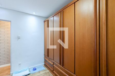 Casa à venda com 240m², 4 quartos e 5 vagasQuarto 2