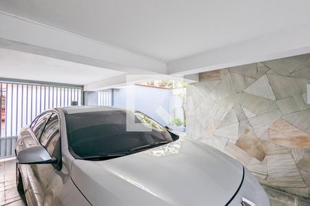 Casa à venda com 240m², 4 quartos e 5 vagasGaragem 