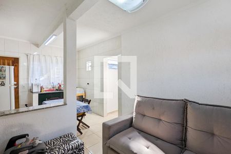 Casa à venda com 240m², 4 quartos e 5 vagasSala