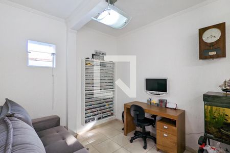 Casa à venda com 240m², 4 quartos e 5 vagasSala