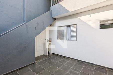 Casa à venda com 240m², 4 quartos e 5 vagasÁrea de serviço 
